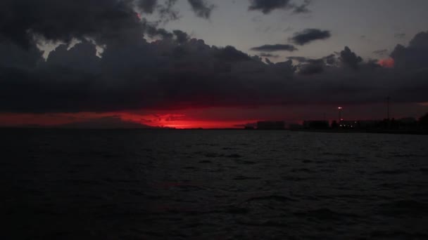 1920 1080 Fps Çok Güzel Kırmızı Bulutlu Gün Batımı Gökyüzü — Stok video