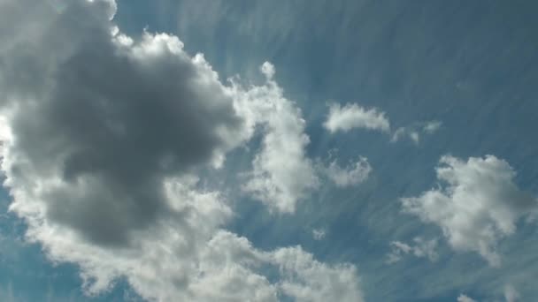 1920X1080 Fps Very Nice Flying Rain Cumulus Clouds Lens Flare — Stock Video