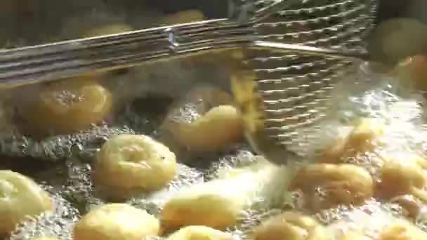 1920X1080 Fps Very Nice Preparing Traditional Turkish Pastries Lokma Video — Stock Video