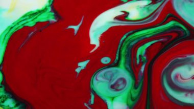 Ağır çekim makro soyut desen sanatsal kavram petrol yüzey sanat tasarım sıçramasına yüzey sıvı boya hareketli