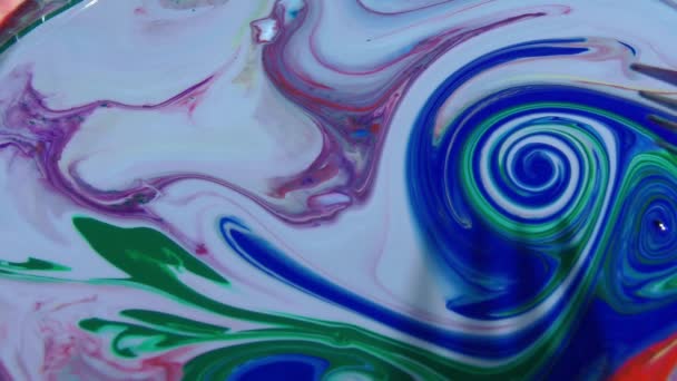 慢动作宏抽象图案艺术概念油面运动表面液体喷漆艺术设计 — 图库视频影像