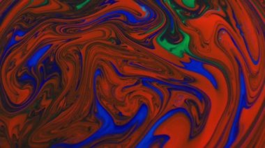 Ağır çekim makro soyut desen sanatsal kavram petrol yüzey sanat tasarım sıçramasına yüzey sıvı boya hareketli