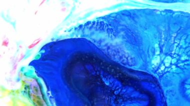 Ağır çekim makro soyut desen sanatsal kavram petrol yüzey sanat tasarım sıçramasına yüzey sıvı boya hareketli