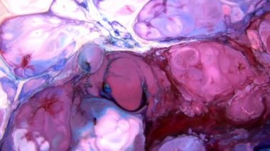 Ağır çekim makro soyut desen sanatsal kavram petrol yüzey sanat tasarım sıçramasına yüzey sıvı boya hareketli