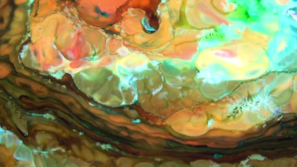 Las Manchas Pintura Líquida Colorida Mezclan Cámara Lenta Patrones Pintura — Vídeos de Stock