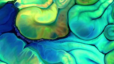 Psikedelik renkli renkli resimlerle soyut bir arkaplan. Sıvı boyanın hareket edip yavaşça kaymasıyla organik etki. Dönüyor ve yayılıyor.