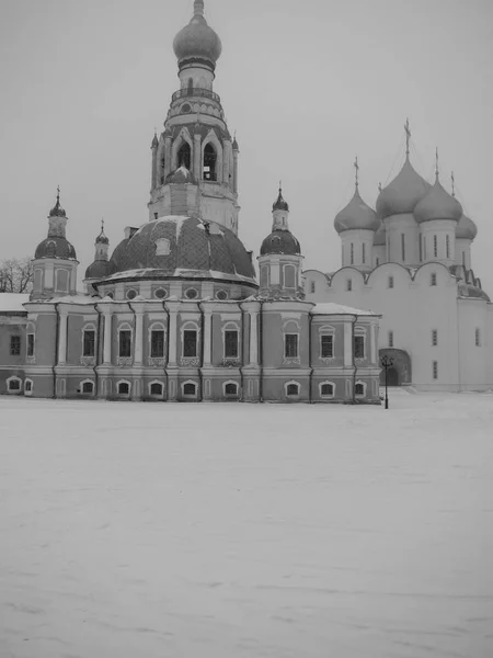 冬の町の風景 大聖堂 — ストック写真