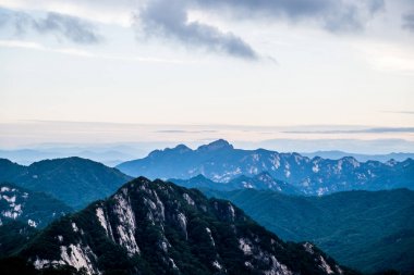 Granit Kore Dağları, Güney Kore
