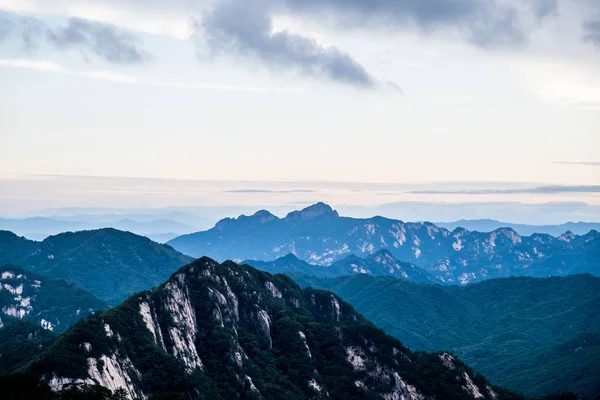 韩国花岗岩韩国山 — 图库照片