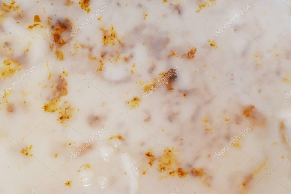 La manteca de fondo con dibujos es grasa de cerdo, el calor de la