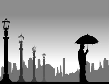 Şemsiyenin altına sokakta yürüyen yaşlı adam güzel emekli 