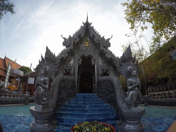 Capilla Plata Hecha Enteramente Metal Plateado Templo Sri Suphan Chiang — Foto de Stock