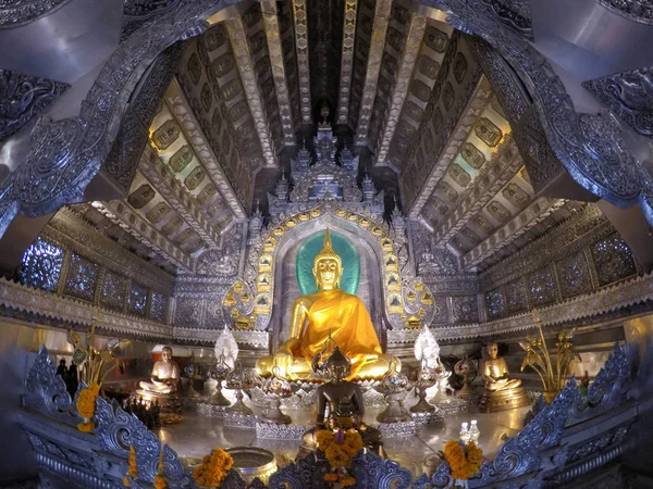 Capilla Plata Hecha Enteramente Metal Plateado Templo Sri Suphan Chiang — Foto de Stock