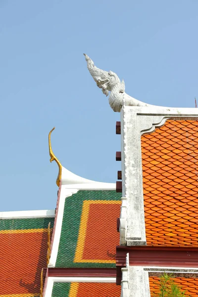 Chapel Architecture Wat Rakhang Kositaram Woramahaviharn Bangkok Tailandia — Foto de Stock