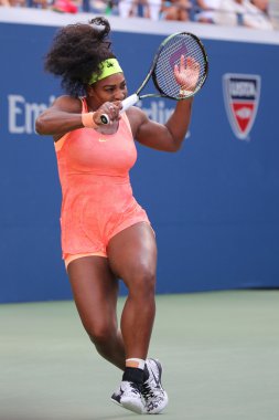 Yirmi bir kez Grand Slam şampiyonu Serena Williams bize açık 2015 dört maç yuvarlak onu sırasında eylem