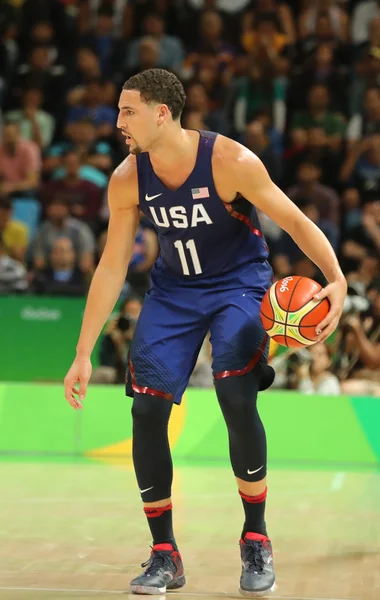 Eylem sırasında Grup A basketbol match Team Usa ve Avustralya Rio 2016 Olimpiyat oyunları arasında Amerika Birleşik Devletleri takımının klay Thompson — Stok fotoğraf