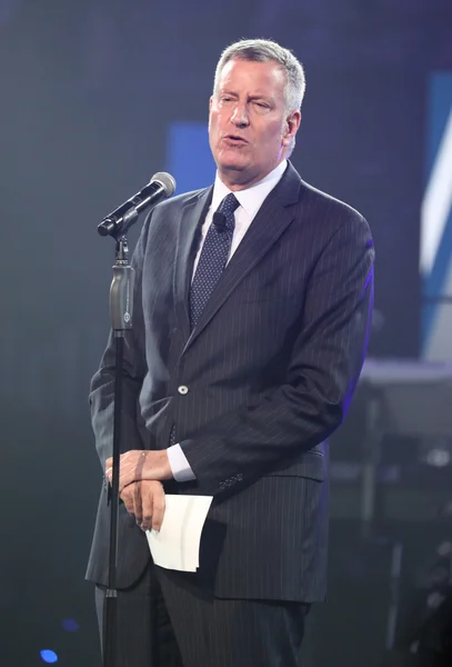 New York City mayor Bill de Blazio attends US Open 2016 opening ceremony at USTA Billie Jean King National Tennis Center in New York — Stock Photo, Image