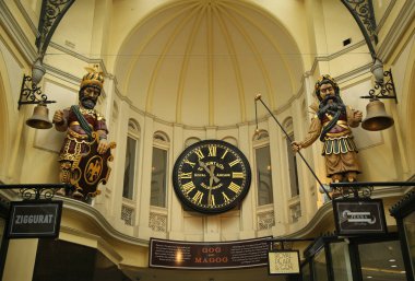  GOG ve Magog Melbourne Royal Arcade Gaunt'ın saatli.
