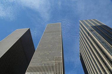 Manhattan 'daki 6. Cadde veya Amerika Bulvarı' nın gökdelenleri.