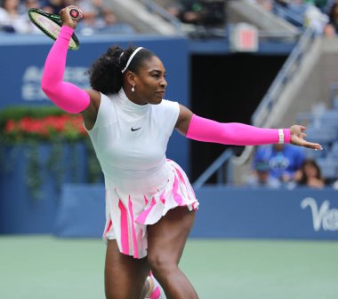 Bize açık 2016 dört maç yuvarlak onu sırasında eylem Grand Slam şampiyonu Serena Williams Amerika Birleşik Devletleri