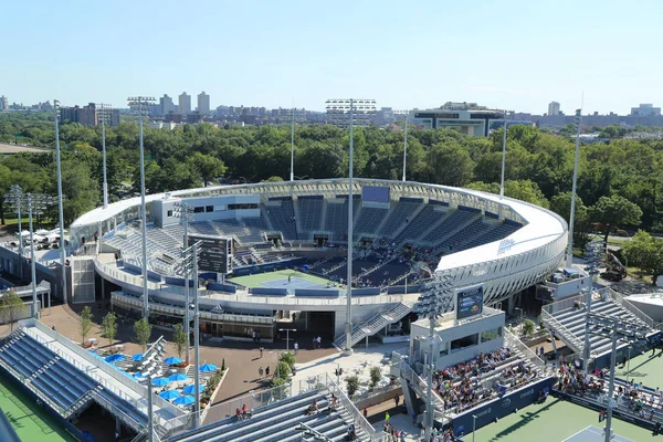 ビリー ジーン王ナショナル テニス センターに新設スタンド スタジアム — ストック写真