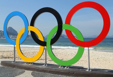 Rio de Janeiro Copacabana Plajı'nda olimpik halka
