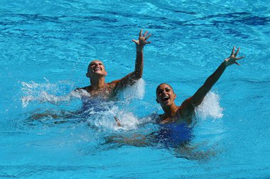 Senkronize yüzme duets ücretsiz rutin başlangıç Rio 2016 Olimpiyat Oyunları sırasında rekabet Anita Alvarez ve Mariya Koroleva takım Amerika Birleşik Devletleri 