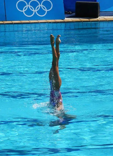 아니타 알바 레즈와 미국 팀의 마리 Koroleva 싱크로나이즈드 수영 듀엣 무료 일상적인 예비 리오 2016 년 올림픽 게임의 동안 경쟁 — 스톡 사진