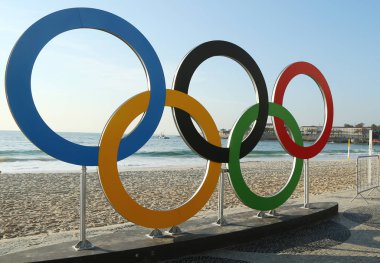 Rio de Janeiro Copacabana Plajı'nda olimpik halka