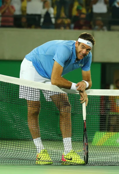 Campeón del Grand Slam Juan Martin Del Potro de Argentina en acción durante su partido final de singles masculinos de los Juegos Olímpicos de Río 2016 — Foto de Stock