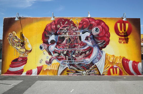Arte mural en la sección Coney Art Walls en Coney Island de Brooklyn —  Fotos de Stock