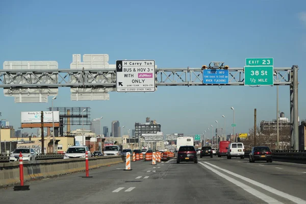 Brooklyn-Queens Expressway in Brooklyn — Stock Photo, Image
