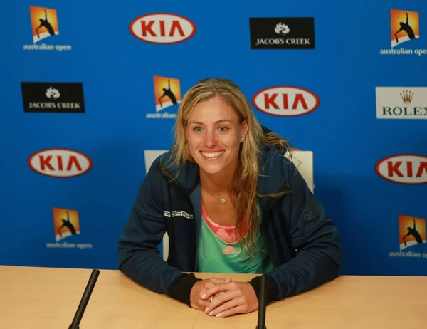 Grand Slam mästare Angelique Kerber av Tyskland under presskonferensen efter segern vid Australian Open 2016 — Stockfoto