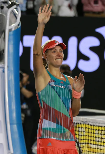 La campionessa del Grande Slam Angelique Kerber di Germania festeggia la vittoria dopo la sua ultima partita all'Australian Open 2016 — Foto Stock