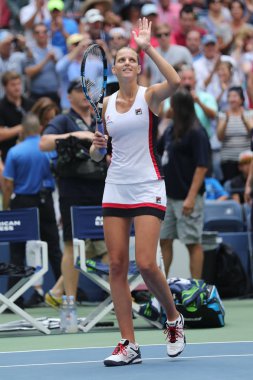 Bize açık 2016 yuvarlak onun dört maç sonra profesyonel tenisçi Karolina Pliskova Çek Cumhuriyeti zafer kutluyor