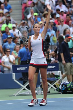 Bize açık 2016 yuvarlak onun dört maç sonra profesyonel tenisçi Karolina Pliskova Çek Cumhuriyeti zafer kutluyor