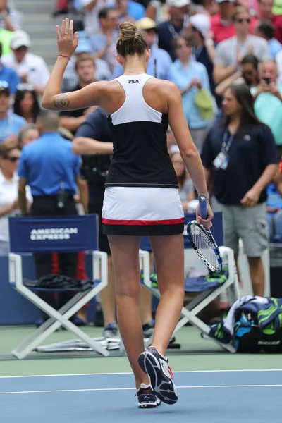A tenista profissional Karolina Pliskova da República Tcheca comemora a vitória após sua quarta rodada no US Open 2016 — Fotografia de Stock