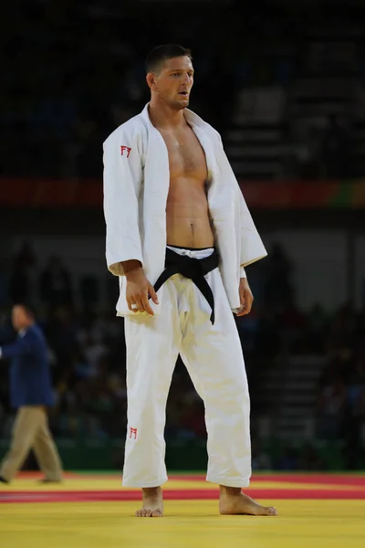 Campeón Olímpico República Checa Judoka Lukas Krpalek después de la victoria contra Jorge Fonseca de Portugal - 100 kg partido de los Juegos Olímpicos de Río 2016 — Foto de Stock