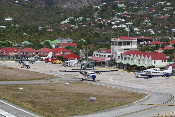 Gustaf III Airport also known as Saint Barthelemy Airport — Stock Photo, Image