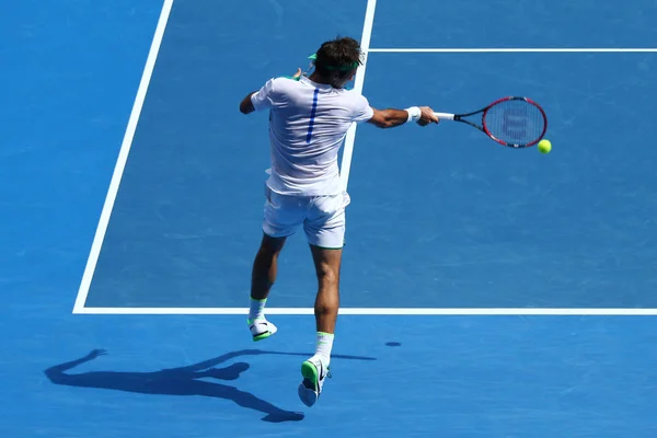 On yedi kez Grand Slam çeyrek final maçında Avustralya Açık 2016 sırasında eylem Roger Federer İsviçre şampiyonu — Stok fotoğraf