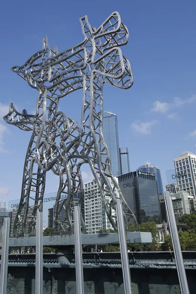 The Travellers sculptures by artist Nadim Karam on the Sandridge Bridge in Melbourne — Stock Photo, Image