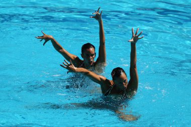 Ona Carbonell ve Gemma Mengual İspanya'nın senkronize yüzme duets ücretsiz rutin başlangıç Rio 2016 Olimpiyat Oyunları sırasında rekabet 