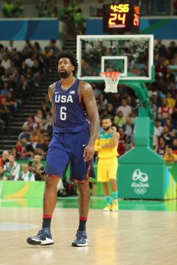 Jordan Deandre (sayı 6) takım eylem sırasında Grup A basketbol match Team Usa ve Avustralya arasında Amerika Birleşik Devletleri