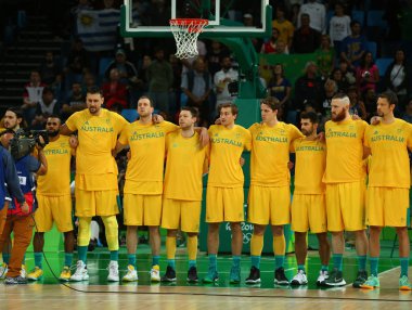 Grup bir basketbol maçı Rio 2016 Olimpiyat Oyunları, karşı takım ABD önce takım Avustralya