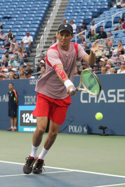 Grand Slam şampiyonu Mike Bryan eylem sırasında bize açık 2016 çeyrek final çiftler maç