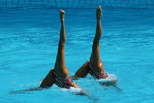 Ona carbonell und gemma mengual aus spanien wetteifern im synchronschwimmen duette freie routine vorläufige der Rio 2016 — Stockfoto