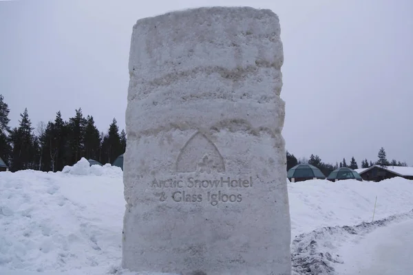 Arctic Snow Hotel e Glass Igloos na Lapônia Finlandesa — Fotografia de Stock