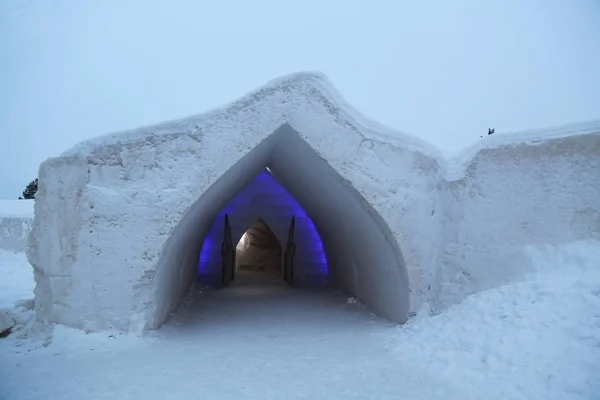 Entrada no Arctic Snow Hotel na Lapônia Finlandesa — Fotografia de Stock