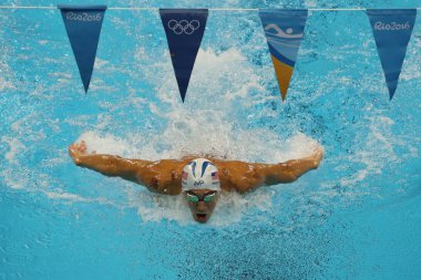 Erkekler 200 m bireysel karışık Rio 2016 Olimpiyat Oyunları Olimpiyat Şampiyonu Michael Phelps Amerika Birleşik Devletleri yarışıyor 