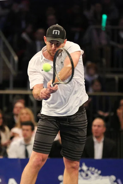 Grand Slam Champion Andy Roddick van Verenigde Staten in actie tijdens Bnp Paribas Showdown 10th Anniversary-tennistoernooi in Madison Square Garden in New York — Stockfoto